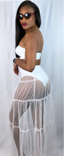 Load image into Gallery viewer, Beach Skirt (white and black)